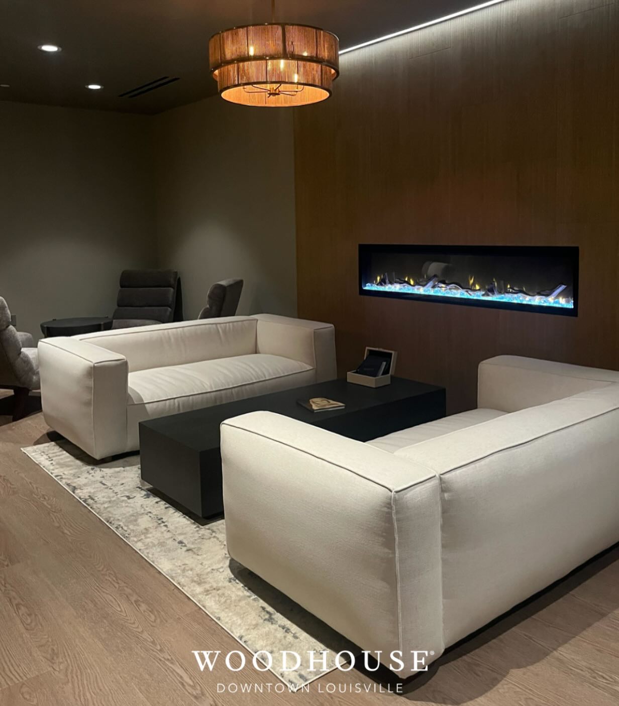 Woodhouse Spa - Downtown Louisville nail photo 4